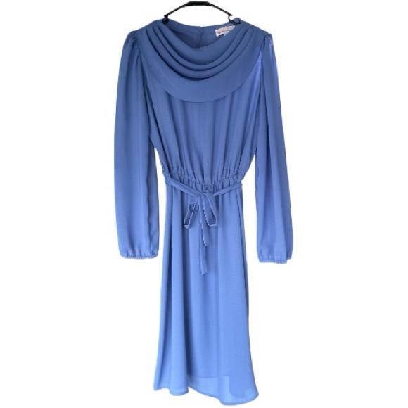 Johnny Appleseed's Dresses & Skirts - Johnny Appleseed's Sheer Scalloped Neckline Long Sleeve Periwinkle Dress Size 14